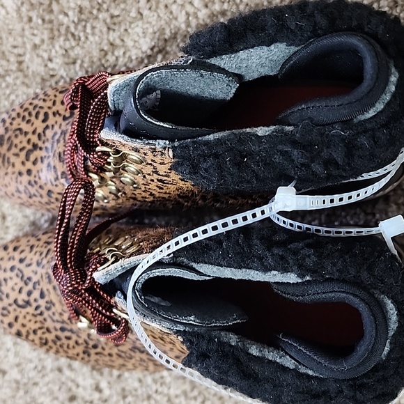 Cole Haan Nantucket Rugged Real Fur Natural Sheep Shearling Women's Booties - Picture 8 of 13